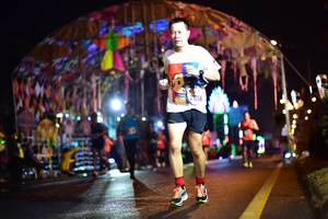 BIB: 21056
                            <button type="button" onclick="openModal(16521596)" class="btn btn-primary btn-sm float-right btn-popup" data-toggle="modal" data-target=".modal-high-quality">
                        <i class="fas fa-shopping-cart"></i> Add to Cart
                    </button>
                                            <button type="button" onclick="isThisMe(16521596, true)" class="btn btn-success btn-sm float-right btn-popup btn-isme hidden" data-toggle="tooltip" data-placement="bottom" title="นี่คือรูปของคุณใช่ไหม คลิกที่นี่เพื่อเอาเข้าอัลบั้ม">
                        <i class="fas fa-plus"></i> Add to album
                    </button>
                    <button type="button" onclick="isThisMe(16521596, false)" class="btn btn-warning btn-sm float-right btn-popup btn-isnotme hidden">
                        <i class="fas fa-ban"></i> Remove from album
                    </button>