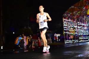 BIB: 40050
                            <button type="button" onclick="openModal(16486678)" class="btn btn-primary btn-sm float-right btn-popup" data-toggle="modal" data-target=".modal-high-quality">
                        <i class="fas fa-shopping-cart"></i> Add to Cart
                    </button>
                                            <button type="button" onclick="isThisMe(16486678, true)" class="btn btn-success btn-sm float-right btn-popup btn-isme hidden" data-toggle="tooltip" data-placement="bottom" title="นี่คือรูปของคุณใช่ไหม คลิกที่นี่เพื่อเอาเข้าอัลบั้ม">
                        <i class="fas fa-plus"></i> Add to album
                    </button>
                    <button type="button" onclick="isThisMe(16486678, false)" class="btn btn-warning btn-sm float-right btn-popup btn-isnotme hidden">
                        <i class="fas fa-ban"></i> Remove from album
                    </button>