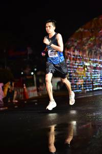 BIB: 40218
                            <button type="button" onclick="openModal(16486554)" class="btn btn-primary btn-sm float-right btn-popup" data-toggle="modal" data-target=".modal-high-quality">
                        <i class="fas fa-shopping-cart"></i> Add to Cart
                    </button>
                                            <button type="button" onclick="isThisMe(16486554, true)" class="btn btn-success btn-sm float-right btn-popup btn-isme hidden" data-toggle="tooltip" data-placement="bottom" title="นี่คือรูปของคุณใช่ไหม คลิกที่นี่เพื่อเอาเข้าอัลบั้ม">
                        <i class="fas fa-plus"></i> Add to album
                    </button>
                    <button type="button" onclick="isThisMe(16486554, false)" class="btn btn-warning btn-sm float-right btn-popup btn-isnotme hidden">
                        <i class="fas fa-ban"></i> Remove from album
                    </button>