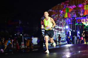 BIB: 2172
                            <button type="button" onclick="openModal(16490233)" class="btn btn-primary btn-sm float-right btn-popup" data-toggle="modal" data-target=".modal-high-quality">
                        <i class="fas fa-shopping-cart"></i> Add to Cart
                    </button>
                                            <button type="button" onclick="isThisMe(16490233, true)" class="btn btn-success btn-sm float-right btn-popup btn-isme hidden" data-toggle="tooltip" data-placement="bottom" title="นี่คือรูปของคุณใช่ไหม คลิกที่นี่เพื่อเอาเข้าอัลบั้ม">
                        <i class="fas fa-plus"></i> Add to album
                    </button>
                    <button type="button" onclick="isThisMe(16490233, false)" class="btn btn-warning btn-sm float-right btn-popup btn-isnotme hidden">
                        <i class="fas fa-ban"></i> Remove from album
                    </button>