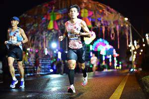 BIB: 40174
                            <button type="button" onclick="openModal(16489577)" class="btn btn-primary btn-sm float-right btn-popup" data-toggle="modal" data-target=".modal-high-quality">
                        <i class="fas fa-shopping-cart"></i> Add to Cart
                    </button>
                                            <button type="button" onclick="isThisMe(16489577, true)" class="btn btn-success btn-sm float-right btn-popup btn-isme hidden" data-toggle="tooltip" data-placement="bottom" title="นี่คือรูปของคุณใช่ไหม คลิกที่นี่เพื่อเอาเข้าอัลบั้ม">
                        <i class="fas fa-plus"></i> Add to album
                    </button>
                    <button type="button" onclick="isThisMe(16489577, false)" class="btn btn-warning btn-sm float-right btn-popup btn-isnotme hidden">
                        <i class="fas fa-ban"></i> Remove from album
                    </button>