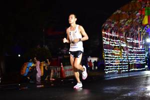 BIB: 40050
                            <button type="button" onclick="openModal(16486669)" class="btn btn-primary btn-sm float-right btn-popup" data-toggle="modal" data-target=".modal-high-quality">
                        <i class="fas fa-shopping-cart"></i> Add to Cart
                    </button>
                                            <button type="button" onclick="isThisMe(16486669, true)" class="btn btn-success btn-sm float-right btn-popup btn-isme hidden" data-toggle="tooltip" data-placement="bottom" title="นี่คือรูปของคุณใช่ไหม คลิกที่นี่เพื่อเอาเข้าอัลบั้ม">
                        <i class="fas fa-plus"></i> Add to album
                    </button>
                    <button type="button" onclick="isThisMe(16486669, false)" class="btn btn-warning btn-sm float-right btn-popup btn-isnotme hidden">
                        <i class="fas fa-ban"></i> Remove from album
                    </button>