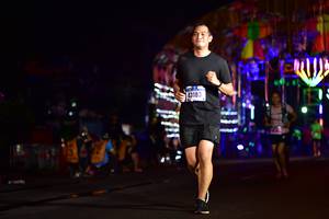 BIB: 43183
                            <button type="button" onclick="openModal(17003356)" class="btn btn-primary btn-sm float-right btn-popup" data-toggle="modal" data-target=".modal-high-quality">
                        <i class="fas fa-shopping-cart"></i> Add to Cart
                    </button>
                                            <button type="button" onclick="isThisMe(17003356, true)" class="btn btn-success btn-sm float-right btn-popup btn-isme hidden" data-toggle="tooltip" data-placement="bottom" title="นี่คือรูปของคุณใช่ไหม คลิกที่นี่เพื่อเอาเข้าอัลบั้ม">
                        <i class="fas fa-plus"></i> Add to album
                    </button>
                    <button type="button" onclick="isThisMe(17003356, false)" class="btn btn-warning btn-sm float-right btn-popup btn-isnotme hidden">
                        <i class="fas fa-ban"></i> Remove from album
                    </button>