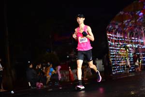 BIB: 20021
                            <button type="button" onclick="openModal(16489427)" class="btn btn-primary btn-sm float-right btn-popup" data-toggle="modal" data-target=".modal-high-quality">
                        <i class="fas fa-shopping-cart"></i> Add to Cart
                    </button>
                                            <button type="button" onclick="isThisMe(16489427, true)" class="btn btn-success btn-sm float-right btn-popup btn-isme hidden" data-toggle="tooltip" data-placement="bottom" title="นี่คือรูปของคุณใช่ไหม คลิกที่นี่เพื่อเอาเข้าอัลบั้ม">
                        <i class="fas fa-plus"></i> Add to album
                    </button>
                    <button type="button" onclick="isThisMe(16489427, false)" class="btn btn-warning btn-sm float-right btn-popup btn-isnotme hidden">
                        <i class="fas fa-ban"></i> Remove from album
                    </button>