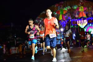 BIB: 22519, 24374
                            <button type="button" onclick="openModal(16516093)" class="btn btn-primary btn-sm float-right btn-popup" data-toggle="modal" data-target=".modal-high-quality">
                        <i class="fas fa-shopping-cart"></i> Add to Cart
                    </button>
                                            <button type="button" onclick="isThisMe(16516093, true)" class="btn btn-success btn-sm float-right btn-popup btn-isme hidden" data-toggle="tooltip" data-placement="bottom" title="นี่คือรูปของคุณใช่ไหม คลิกที่นี่เพื่อเอาเข้าอัลบั้ม">
                        <i class="fas fa-plus"></i> Add to album
                    </button>
                    <button type="button" onclick="isThisMe(16516093, false)" class="btn btn-warning btn-sm float-right btn-popup btn-isnotme hidden">
                        <i class="fas fa-ban"></i> Remove from album
                    </button>