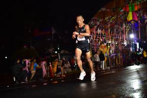 BIB: 20011
                            <button type="button" onclick="openModal(16487622)" class="btn btn-primary btn-sm float-right btn-popup" data-toggle="modal" data-target=".modal-high-quality">
                        <i class="fas fa-shopping-cart"></i> Add to Cart
                    </button>
                                            <button type="button" onclick="isThisMe(16487622, true)" class="btn btn-success btn-sm float-right btn-popup btn-isme hidden" data-toggle="tooltip" data-placement="bottom" title="นี่คือรูปของคุณใช่ไหม คลิกที่นี่เพื่อเอาเข้าอัลบั้ม">
                        <i class="fas fa-plus"></i> Add to album
                    </button>
                    <button type="button" onclick="isThisMe(16487622, false)" class="btn btn-warning btn-sm float-right btn-popup btn-isnotme hidden">
                        <i class="fas fa-ban"></i> Remove from album
                    </button>