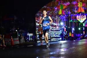 BIB: 40729
                            <button type="button" onclick="openModal(16486514)" class="btn btn-primary btn-sm float-right btn-popup" data-toggle="modal" data-target=".modal-high-quality">
                        <i class="fas fa-shopping-cart"></i> Add to Cart
                    </button>
                                            <button type="button" onclick="isThisMe(16486514, true)" class="btn btn-success btn-sm float-right btn-popup btn-isme hidden" data-toggle="tooltip" data-placement="bottom" title="นี่คือรูปของคุณใช่ไหม คลิกที่นี่เพื่อเอาเข้าอัลบั้ม">
                        <i class="fas fa-plus"></i> Add to album
                    </button>
                    <button type="button" onclick="isThisMe(16486514, false)" class="btn btn-warning btn-sm float-right btn-popup btn-isnotme hidden">
                        <i class="fas fa-ban"></i> Remove from album
                    </button>