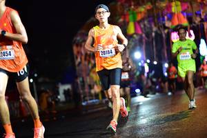 BIB: 2454, 20184, 20940
                            <button type="button" onclick="openModal(16516784)" class="btn btn-primary btn-sm float-right btn-popup" data-toggle="modal" data-target=".modal-high-quality">
                        <i class="fas fa-shopping-cart"></i> Add to Cart
                    </button>
                                            <button type="button" onclick="isThisMe(16516784, true)" class="btn btn-success btn-sm float-right btn-popup btn-isme hidden" data-toggle="tooltip" data-placement="bottom" title="นี่คือรูปของคุณใช่ไหม คลิกที่นี่เพื่อเอาเข้าอัลบั้ม">
                        <i class="fas fa-plus"></i> Add to album
                    </button>
                    <button type="button" onclick="isThisMe(16516784, false)" class="btn btn-warning btn-sm float-right btn-popup btn-isnotme hidden">
                        <i class="fas fa-ban"></i> Remove from album
                    </button>