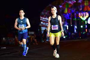 BIB: 40401, 14351
                            <button type="button" onclick="openModal(17003701)" class="btn btn-primary btn-sm float-right btn-popup" data-toggle="modal" data-target=".modal-high-quality">
                        <i class="fas fa-shopping-cart"></i> Add to Cart
                    </button>
                                            <button type="button" onclick="isThisMe(17003701, true)" class="btn btn-success btn-sm float-right btn-popup btn-isme hidden" data-toggle="tooltip" data-placement="bottom" title="นี่คือรูปของคุณใช่ไหม คลิกที่นี่เพื่อเอาเข้าอัลบั้ม">
                        <i class="fas fa-plus"></i> Add to album
                    </button>
                    <button type="button" onclick="isThisMe(17003701, false)" class="btn btn-warning btn-sm float-right btn-popup btn-isnotme hidden">
                        <i class="fas fa-ban"></i> Remove from album
                    </button>