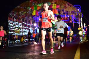 BIB: 40457, 93206
                            <button type="button" onclick="openModal(16522803)" class="btn btn-primary btn-sm float-right btn-popup" data-toggle="modal" data-target=".modal-high-quality">
                        <i class="fas fa-shopping-cart"></i> Add to Cart
                    </button>
                                            <button type="button" onclick="isThisMe(16522803, true)" class="btn btn-success btn-sm float-right btn-popup btn-isme hidden" data-toggle="tooltip" data-placement="bottom" title="นี่คือรูปของคุณใช่ไหม คลิกที่นี่เพื่อเอาเข้าอัลบั้ม">
                        <i class="fas fa-plus"></i> Add to album
                    </button>
                    <button type="button" onclick="isThisMe(16522803, false)" class="btn btn-warning btn-sm float-right btn-popup btn-isnotme hidden">
                        <i class="fas fa-ban"></i> Remove from album
                    </button>