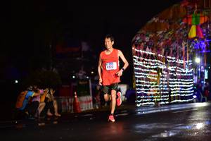 BIB: 4223
                            <button type="button" onclick="openModal(16486341)" class="btn btn-primary btn-sm float-right btn-popup" data-toggle="modal" data-target=".modal-high-quality">
                        <i class="fas fa-shopping-cart"></i> Add to Cart
                    </button>
                                            <button type="button" onclick="isThisMe(16486341, true)" class="btn btn-success btn-sm float-right btn-popup btn-isme hidden" data-toggle="tooltip" data-placement="bottom" title="นี่คือรูปของคุณใช่ไหม คลิกที่นี่เพื่อเอาเข้าอัลบั้ม">
                        <i class="fas fa-plus"></i> Add to album
                    </button>
                    <button type="button" onclick="isThisMe(16486341, false)" class="btn btn-warning btn-sm float-right btn-popup btn-isnotme hidden">
                        <i class="fas fa-ban"></i> Remove from album
                    </button>