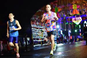 BIB: 4049, 42720
                            <button type="button" onclick="openModal(16488798)" class="btn btn-primary btn-sm float-right btn-popup" data-toggle="modal" data-target=".modal-high-quality">
                        <i class="fas fa-shopping-cart"></i> Add to Cart
                    </button>
                                            <button type="button" onclick="isThisMe(16488798, true)" class="btn btn-success btn-sm float-right btn-popup btn-isme hidden" data-toggle="tooltip" data-placement="bottom" title="นี่คือรูปของคุณใช่ไหม คลิกที่นี่เพื่อเอาเข้าอัลบั้ม">
                        <i class="fas fa-plus"></i> Add to album
                    </button>
                    <button type="button" onclick="isThisMe(16488798, false)" class="btn btn-warning btn-sm float-right btn-popup btn-isnotme hidden">
                        <i class="fas fa-ban"></i> Remove from album
                    </button>