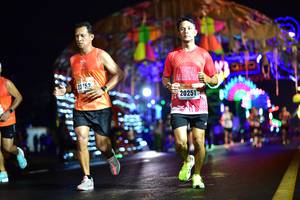 BIB: 20251
                            <button type="button" onclick="openModal(16524630)" class="btn btn-primary btn-sm float-right btn-popup" data-toggle="modal" data-target=".modal-high-quality">
                        <i class="fas fa-shopping-cart"></i> Add to Cart
                    </button>
                                            <button type="button" onclick="isThisMe(16524630, true)" class="btn btn-success btn-sm float-right btn-popup btn-isme hidden" data-toggle="tooltip" data-placement="bottom" title="นี่คือรูปของคุณใช่ไหม คลิกที่นี่เพื่อเอาเข้าอัลบั้ม">
                        <i class="fas fa-plus"></i> Add to album
                    </button>
                    <button type="button" onclick="isThisMe(16524630, false)" class="btn btn-warning btn-sm float-right btn-popup btn-isnotme hidden">
                        <i class="fas fa-ban"></i> Remove from album
                    </button>