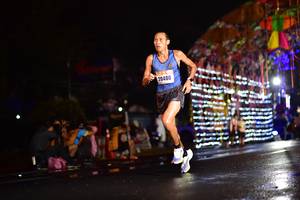 BIB: 20400
                            <button type="button" onclick="openModal(16487802)" class="btn btn-primary btn-sm float-right btn-popup" data-toggle="modal" data-target=".modal-high-quality">
                        <i class="fas fa-shopping-cart"></i> Add to Cart
                    </button>
                                            <button type="button" onclick="isThisMe(16487802, true)" class="btn btn-success btn-sm float-right btn-popup btn-isme hidden" data-toggle="tooltip" data-placement="bottom" title="นี่คือรูปของคุณใช่ไหม คลิกที่นี่เพื่อเอาเข้าอัลบั้ม">
                        <i class="fas fa-plus"></i> Add to album
                    </button>
                    <button type="button" onclick="isThisMe(16487802, false)" class="btn btn-warning btn-sm float-right btn-popup btn-isnotme hidden">
                        <i class="fas fa-ban"></i> Remove from album
                    </button>