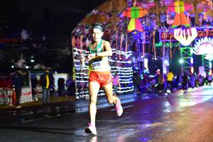 BIB: 
                            <button type="button" onclick="openModal(16485851)" class="btn btn-primary btn-sm float-right btn-popup" data-toggle="modal" data-target=".modal-high-quality">
                        <i class="fas fa-shopping-cart"></i> Add to Cart
                    </button>
                                            <button type="button" onclick="isThisMe(16485851, true)" class="btn btn-success btn-sm float-right btn-popup btn-isme hidden" data-toggle="tooltip" data-placement="bottom" title="นี่คือรูปของคุณใช่ไหม คลิกที่นี่เพื่อเอาเข้าอัลบั้ม">
                        <i class="fas fa-plus"></i> Add to album
                    </button>
                    <button type="button" onclick="isThisMe(16485851, false)" class="btn btn-warning btn-sm float-right btn-popup btn-isnotme hidden">
                        <i class="fas fa-ban"></i> Remove from album
                    </button>