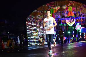 BIB: 20348
                            <button type="button" onclick="openModal(16489075)" class="btn btn-primary btn-sm float-right btn-popup" data-toggle="modal" data-target=".modal-high-quality">
                        <i class="fas fa-shopping-cart"></i> Add to Cart
                    </button>
                                            <button type="button" onclick="isThisMe(16489075, true)" class="btn btn-success btn-sm float-right btn-popup btn-isme hidden" data-toggle="tooltip" data-placement="bottom" title="นี่คือรูปของคุณใช่ไหม คลิกที่นี่เพื่อเอาเข้าอัลบั้ม">
                        <i class="fas fa-plus"></i> Add to album
                    </button>
                    <button type="button" onclick="isThisMe(16489075, false)" class="btn btn-warning btn-sm float-right btn-popup btn-isnotme hidden">
                        <i class="fas fa-ban"></i> Remove from album
                    </button>