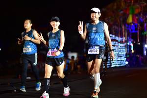 BIB: 40210, 40633
                            <button type="button" onclick="openModal(17004272)" class="btn btn-primary btn-sm float-right btn-popup" data-toggle="modal" data-target=".modal-high-quality">
                        <i class="fas fa-shopping-cart"></i> Add to Cart
                    </button>
                                            <button type="button" onclick="isThisMe(17004272, true)" class="btn btn-success btn-sm float-right btn-popup btn-isme hidden" data-toggle="tooltip" data-placement="bottom" title="นี่คือรูปของคุณใช่ไหม คลิกที่นี่เพื่อเอาเข้าอัลบั้ม">
                        <i class="fas fa-plus"></i> Add to album
                    </button>
                    <button type="button" onclick="isThisMe(17004272, false)" class="btn btn-warning btn-sm float-right btn-popup btn-isnotme hidden">
                        <i class="fas fa-ban"></i> Remove from album
                    </button>