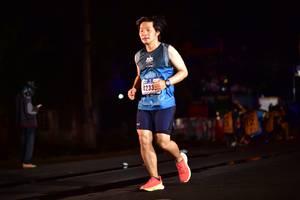 BIB: 4233
                            <button type="button" onclick="openModal(17003822)" class="btn btn-primary btn-sm float-right btn-popup" data-toggle="modal" data-target=".modal-high-quality">
                        <i class="fas fa-shopping-cart"></i> Add to Cart
                    </button>
                                            <button type="button" onclick="isThisMe(17003822, true)" class="btn btn-success btn-sm float-right btn-popup btn-isme hidden" data-toggle="tooltip" data-placement="bottom" title="นี่คือรูปของคุณใช่ไหม คลิกที่นี่เพื่อเอาเข้าอัลบั้ม">
                        <i class="fas fa-plus"></i> Add to album
                    </button>
                    <button type="button" onclick="isThisMe(17003822, false)" class="btn btn-warning btn-sm float-right btn-popup btn-isnotme hidden">
                        <i class="fas fa-ban"></i> Remove from album
                    </button>