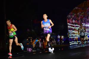 BIB: 0257, 4024
                            <button type="button" onclick="openModal(16487730)" class="btn btn-primary btn-sm float-right btn-popup" data-toggle="modal" data-target=".modal-high-quality">
                        <i class="fas fa-shopping-cart"></i> Add to Cart
                    </button>
                                            <button type="button" onclick="isThisMe(16487730, true)" class="btn btn-success btn-sm float-right btn-popup btn-isme hidden" data-toggle="tooltip" data-placement="bottom" title="นี่คือรูปของคุณใช่ไหม คลิกที่นี่เพื่อเอาเข้าอัลบั้ม">
                        <i class="fas fa-plus"></i> Add to album
                    </button>
                    <button type="button" onclick="isThisMe(16487730, false)" class="btn btn-warning btn-sm float-right btn-popup btn-isnotme hidden">
                        <i class="fas fa-ban"></i> Remove from album
                    </button>