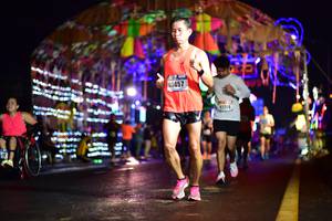 BIB: 40457, 93206
                            <button type="button" onclick="openModal(16522791)" class="btn btn-primary btn-sm float-right btn-popup" data-toggle="modal" data-target=".modal-high-quality">
                        <i class="fas fa-shopping-cart"></i> Add to Cart
                    </button>
                                            <button type="button" onclick="isThisMe(16522791, true)" class="btn btn-success btn-sm float-right btn-popup btn-isme hidden" data-toggle="tooltip" data-placement="bottom" title="นี่คือรูปของคุณใช่ไหม คลิกที่นี่เพื่อเอาเข้าอัลบั้ม">
                        <i class="fas fa-plus"></i> Add to album
                    </button>
                    <button type="button" onclick="isThisMe(16522791, false)" class="btn btn-warning btn-sm float-right btn-popup btn-isnotme hidden">
                        <i class="fas fa-ban"></i> Remove from album
                    </button>