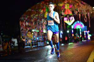 BIB: 20051
                            <button type="button" onclick="openModal(16491316)" class="btn btn-primary btn-sm float-right btn-popup" data-toggle="modal" data-target=".modal-high-quality">
                        <i class="fas fa-shopping-cart"></i> Add to Cart
                    </button>
                                            <button type="button" onclick="isThisMe(16491316, true)" class="btn btn-success btn-sm float-right btn-popup btn-isme hidden" data-toggle="tooltip" data-placement="bottom" title="นี่คือรูปของคุณใช่ไหม คลิกที่นี่เพื่อเอาเข้าอัลบั้ม">
                        <i class="fas fa-plus"></i> Add to album
                    </button>
                    <button type="button" onclick="isThisMe(16491316, false)" class="btn btn-warning btn-sm float-right btn-popup btn-isnotme hidden">
                        <i class="fas fa-ban"></i> Remove from album
                    </button>