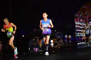 BIB: 0244, 40257
                            <button type="button" onclick="openModal(16487741)" class="btn btn-primary btn-sm float-right btn-popup" data-toggle="modal" data-target=".modal-high-quality">
                        <i class="fas fa-shopping-cart"></i> Add to Cart
                    </button>
                                            <button type="button" onclick="isThisMe(16487741, true)" class="btn btn-success btn-sm float-right btn-popup btn-isme hidden" data-toggle="tooltip" data-placement="bottom" title="นี่คือรูปของคุณใช่ไหม คลิกที่นี่เพื่อเอาเข้าอัลบั้ม">
                        <i class="fas fa-plus"></i> Add to album
                    </button>
                    <button type="button" onclick="isThisMe(16487741, false)" class="btn btn-warning btn-sm float-right btn-popup btn-isnotme hidden">
                        <i class="fas fa-ban"></i> Remove from album
                    </button>