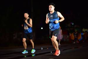 BIB: 18468
                            <button type="button" onclick="openModal(17003573)" class="btn btn-primary btn-sm float-right btn-popup" data-toggle="modal" data-target=".modal-high-quality">
                        <i class="fas fa-shopping-cart"></i> Add to Cart
                    </button>
                                            <button type="button" onclick="isThisMe(17003573, true)" class="btn btn-success btn-sm float-right btn-popup btn-isme hidden" data-toggle="tooltip" data-placement="bottom" title="นี่คือรูปของคุณใช่ไหม คลิกที่นี่เพื่อเอาเข้าอัลบั้ม">
                        <i class="fas fa-plus"></i> Add to album
                    </button>
                    <button type="button" onclick="isThisMe(17003573, false)" class="btn btn-warning btn-sm float-right btn-popup btn-isnotme hidden">
                        <i class="fas fa-ban"></i> Remove from album
                    </button>