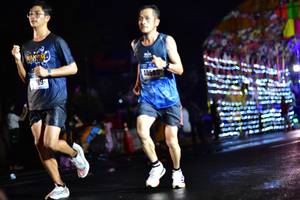 BIB: 40568
                            <button type="button" onclick="openModal(16491245)" class="btn btn-primary btn-sm float-right btn-popup" data-toggle="modal" data-target=".modal-high-quality">
                        <i class="fas fa-shopping-cart"></i> Add to Cart
                    </button>
                                            <button type="button" onclick="isThisMe(16491245, true)" class="btn btn-success btn-sm float-right btn-popup btn-isme hidden" data-toggle="tooltip" data-placement="bottom" title="นี่คือรูปของคุณใช่ไหม คลิกที่นี่เพื่อเอาเข้าอัลบั้ม">
                        <i class="fas fa-plus"></i> Add to album
                    </button>
                    <button type="button" onclick="isThisMe(16491245, false)" class="btn btn-warning btn-sm float-right btn-popup btn-isnotme hidden">
                        <i class="fas fa-ban"></i> Remove from album
                    </button>