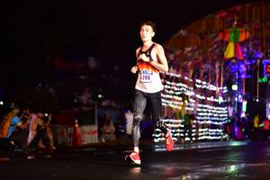 BIB: 1288
                            <button type="button" onclick="openModal(16486253)" class="btn btn-primary btn-sm float-right btn-popup" data-toggle="modal" data-target=".modal-high-quality">
                        <i class="fas fa-shopping-cart"></i> Add to Cart
                    </button>
                                            <button type="button" onclick="isThisMe(16486253, true)" class="btn btn-success btn-sm float-right btn-popup btn-isme hidden" data-toggle="tooltip" data-placement="bottom" title="นี่คือรูปของคุณใช่ไหม คลิกที่นี่เพื่อเอาเข้าอัลบั้ม">
                        <i class="fas fa-plus"></i> Add to album
                    </button>
                    <button type="button" onclick="isThisMe(16486253, false)" class="btn btn-warning btn-sm float-right btn-popup btn-isnotme hidden">
                        <i class="fas fa-ban"></i> Remove from album
                    </button>