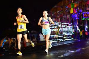 BIB: 144, 124
                            <button type="button" onclick="openModal(16486197)" class="btn btn-primary btn-sm float-right btn-popup" data-toggle="modal" data-target=".modal-high-quality">
                        <i class="fas fa-shopping-cart"></i> Add to Cart
                    </button>
                                            <button type="button" onclick="isThisMe(16486197, true)" class="btn btn-success btn-sm float-right btn-popup btn-isme hidden" data-toggle="tooltip" data-placement="bottom" title="นี่คือรูปของคุณใช่ไหม คลิกที่นี่เพื่อเอาเข้าอัลบั้ม">
                        <i class="fas fa-plus"></i> Add to album
                    </button>
                    <button type="button" onclick="isThisMe(16486197, false)" class="btn btn-warning btn-sm float-right btn-popup btn-isnotme hidden">
                        <i class="fas fa-ban"></i> Remove from album
                    </button>