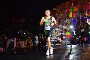 BIB: 1628
                            <button type="button" onclick="openModal(16489247)" class="btn btn-primary btn-sm float-right btn-popup" data-toggle="modal" data-target=".modal-high-quality">
                        <i class="fas fa-shopping-cart"></i> Add to Cart
                    </button>
                                            <button type="button" onclick="isThisMe(16489247, true)" class="btn btn-success btn-sm float-right btn-popup btn-isme hidden" data-toggle="tooltip" data-placement="bottom" title="นี่คือรูปของคุณใช่ไหม คลิกที่นี่เพื่อเอาเข้าอัลบั้ม">
                        <i class="fas fa-plus"></i> Add to album
                    </button>
                    <button type="button" onclick="isThisMe(16489247, false)" class="btn btn-warning btn-sm float-right btn-popup btn-isnotme hidden">
                        <i class="fas fa-ban"></i> Remove from album
                    </button>