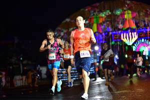 BIB: 22519, 24374, 2025
                            <button type="button" onclick="openModal(16516077)" class="btn btn-primary btn-sm float-right btn-popup" data-toggle="modal" data-target=".modal-high-quality">
                        <i class="fas fa-shopping-cart"></i> Add to Cart
                    </button>
                                            <button type="button" onclick="isThisMe(16516077, true)" class="btn btn-success btn-sm float-right btn-popup btn-isme hidden" data-toggle="tooltip" data-placement="bottom" title="นี่คือรูปของคุณใช่ไหม คลิกที่นี่เพื่อเอาเข้าอัลบั้ม">
                        <i class="fas fa-plus"></i> Add to album
                    </button>
                    <button type="button" onclick="isThisMe(16516077, false)" class="btn btn-warning btn-sm float-right btn-popup btn-isnotme hidden">
                        <i class="fas fa-ban"></i> Remove from album
                    </button>