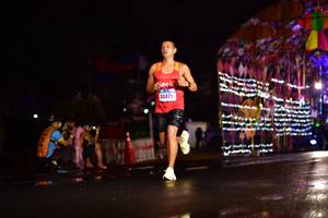 BIB: 40471
                            <button type="button" onclick="openModal(16486411)" class="btn btn-primary btn-sm float-right btn-popup" data-toggle="modal" data-target=".modal-high-quality">
                        <i class="fas fa-shopping-cart"></i> Add to Cart
                    </button>
                                            <button type="button" onclick="isThisMe(16486411, true)" class="btn btn-success btn-sm float-right btn-popup btn-isme hidden" data-toggle="tooltip" data-placement="bottom" title="นี่คือรูปของคุณใช่ไหม คลิกที่นี่เพื่อเอาเข้าอัลบั้ม">
                        <i class="fas fa-plus"></i> Add to album
                    </button>
                    <button type="button" onclick="isThisMe(16486411, false)" class="btn btn-warning btn-sm float-right btn-popup btn-isnotme hidden">
                        <i class="fas fa-ban"></i> Remove from album
                    </button>