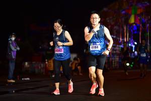 BIB: 41184, 44542
                            <button type="button" onclick="openModal(17003167)" class="btn btn-primary btn-sm float-right btn-popup" data-toggle="modal" data-target=".modal-high-quality">
                        <i class="fas fa-shopping-cart"></i> Add to Cart
                    </button>
                                            <button type="button" onclick="isThisMe(17003167, true)" class="btn btn-success btn-sm float-right btn-popup btn-isme hidden" data-toggle="tooltip" data-placement="bottom" title="นี่คือรูปของคุณใช่ไหม คลิกที่นี่เพื่อเอาเข้าอัลบั้ม">
                        <i class="fas fa-plus"></i> Add to album
                    </button>
                    <button type="button" onclick="isThisMe(17003167, false)" class="btn btn-warning btn-sm float-right btn-popup btn-isnotme hidden">
                        <i class="fas fa-ban"></i> Remove from album
                    </button>