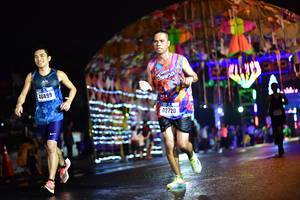 BIB: 40499, 42720
                            <button type="button" onclick="openModal(16488791)" class="btn btn-primary btn-sm float-right btn-popup" data-toggle="modal" data-target=".modal-high-quality">
                        <i class="fas fa-shopping-cart"></i> Add to Cart
                    </button>
                                            <button type="button" onclick="isThisMe(16488791, true)" class="btn btn-success btn-sm float-right btn-popup btn-isme hidden" data-toggle="tooltip" data-placement="bottom" title="นี่คือรูปของคุณใช่ไหม คลิกที่นี่เพื่อเอาเข้าอัลบั้ม">
                        <i class="fas fa-plus"></i> Add to album
                    </button>
                    <button type="button" onclick="isThisMe(16488791, false)" class="btn btn-warning btn-sm float-right btn-popup btn-isnotme hidden">
                        <i class="fas fa-ban"></i> Remove from album
                    </button>