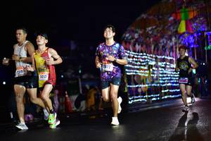 BIB: 2072, 23197, 24252
                            <button type="button" onclick="openModal(16515341)" class="btn btn-primary btn-sm float-right btn-popup" data-toggle="modal" data-target=".modal-high-quality">
                        <i class="fas fa-shopping-cart"></i> Add to Cart
                    </button>
                                            <button type="button" onclick="isThisMe(16515341, true)" class="btn btn-success btn-sm float-right btn-popup btn-isme hidden" data-toggle="tooltip" data-placement="bottom" title="นี่คือรูปของคุณใช่ไหม คลิกที่นี่เพื่อเอาเข้าอัลบั้ม">
                        <i class="fas fa-plus"></i> Add to album
                    </button>
                    <button type="button" onclick="isThisMe(16515341, false)" class="btn btn-warning btn-sm float-right btn-popup btn-isnotme hidden">
                        <i class="fas fa-ban"></i> Remove from album
                    </button>
