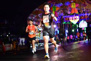 BIB: 1297, 24205
                            <button type="button" onclick="openModal(16516445)" class="btn btn-primary btn-sm float-right btn-popup" data-toggle="modal" data-target=".modal-high-quality">
                        <i class="fas fa-shopping-cart"></i> Add to Cart
                    </button>
                                            <button type="button" onclick="isThisMe(16516445, true)" class="btn btn-success btn-sm float-right btn-popup btn-isme hidden" data-toggle="tooltip" data-placement="bottom" title="นี่คือรูปของคุณใช่ไหม คลิกที่นี่เพื่อเอาเข้าอัลบั้ม">
                        <i class="fas fa-plus"></i> Add to album
                    </button>
                    <button type="button" onclick="isThisMe(16516445, false)" class="btn btn-warning btn-sm float-right btn-popup btn-isnotme hidden">
                        <i class="fas fa-ban"></i> Remove from album
                    </button>