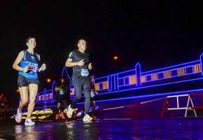 BIB: 4288
                            <button type="button" onclick="openModal(17930954)" class="btn btn-primary btn-sm float-right btn-popup" data-toggle="modal" data-target=".modal-high-quality">
                        <i class="fas fa-shopping-cart"></i> Add to Cart
                    </button>
                                            <button type="button" onclick="isThisMe(17930954, true)" class="btn btn-success btn-sm float-right btn-popup btn-isme hidden" data-toggle="tooltip" data-placement="bottom" title="นี่คือรูปของคุณใช่ไหม คลิกที่นี่เพื่อเอาเข้าอัลบั้ม">
                        <i class="fas fa-plus"></i> Add to album
                    </button>
                    <button type="button" onclick="isThisMe(17930954, false)" class="btn btn-warning btn-sm float-right btn-popup btn-isnotme hidden">
                        <i class="fas fa-ban"></i> Remove from album
                    </button>