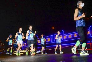 BIB: 4214
                            <button type="button" onclick="openModal(17997787)" class="btn btn-primary btn-sm float-right btn-popup" data-toggle="modal" data-target=".modal-high-quality">
                        <i class="fas fa-shopping-cart"></i> Add to Cart
                    </button>
                                            <button type="button" onclick="isThisMe(17997787, true)" class="btn btn-success btn-sm float-right btn-popup btn-isme hidden" data-toggle="tooltip" data-placement="bottom" title="นี่คือรูปของคุณใช่ไหม คลิกที่นี่เพื่อเอาเข้าอัลบั้ม">
                        <i class="fas fa-plus"></i> Add to album
                    </button>
                    <button type="button" onclick="isThisMe(17997787, false)" class="btn btn-warning btn-sm float-right btn-popup btn-isnotme hidden">
                        <i class="fas fa-ban"></i> Remove from album
                    </button>