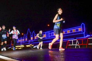 BIB: 422
                            <button type="button" onclick="openModal(17997446)" class="btn btn-primary btn-sm float-right btn-popup" data-toggle="modal" data-target=".modal-high-quality">
                        <i class="fas fa-shopping-cart"></i> Add to Cart
                    </button>
                                            <button type="button" onclick="isThisMe(17997446, true)" class="btn btn-success btn-sm float-right btn-popup btn-isme hidden" data-toggle="tooltip" data-placement="bottom" title="นี่คือรูปของคุณใช่ไหม คลิกที่นี่เพื่อเอาเข้าอัลบั้ม">
                        <i class="fas fa-plus"></i> Add to album
                    </button>
                    <button type="button" onclick="isThisMe(17997446, false)" class="btn btn-warning btn-sm float-right btn-popup btn-isnotme hidden">
                        <i class="fas fa-ban"></i> Remove from album
                    </button>