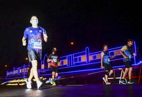 BIB: 40048
                            <button type="button" onclick="openModal(17974824)" class="btn btn-primary btn-sm float-right btn-popup" data-toggle="modal" data-target=".modal-high-quality">
                        <i class="fas fa-shopping-cart"></i> Add to Cart
                    </button>
                                            <button type="button" onclick="isThisMe(17974824, true)" class="btn btn-success btn-sm float-right btn-popup btn-isme hidden" data-toggle="tooltip" data-placement="bottom" title="นี่คือรูปของคุณใช่ไหม คลิกที่นี่เพื่อเอาเข้าอัลบั้ม">
                        <i class="fas fa-plus"></i> Add to album
                    </button>
                    <button type="button" onclick="isThisMe(17974824, false)" class="btn btn-warning btn-sm float-right btn-popup btn-isnotme hidden">
                        <i class="fas fa-ban"></i> Remove from album
                    </button>