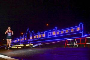 BIB: 120
                            <button type="button" onclick="openModal(17997612)" class="btn btn-primary btn-sm float-right btn-popup" data-toggle="modal" data-target=".modal-high-quality">
                        <i class="fas fa-shopping-cart"></i> Add to Cart
                    </button>
                                            <button type="button" onclick="isThisMe(17997612, true)" class="btn btn-success btn-sm float-right btn-popup btn-isme hidden" data-toggle="tooltip" data-placement="bottom" title="นี่คือรูปของคุณใช่ไหม คลิกที่นี่เพื่อเอาเข้าอัลบั้ม">
                        <i class="fas fa-plus"></i> Add to album
                    </button>
                    <button type="button" onclick="isThisMe(17997612, false)" class="btn btn-warning btn-sm float-right btn-popup btn-isnotme hidden">
                        <i class="fas fa-ban"></i> Remove from album
                    </button>