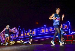 BIB: 440
                            <button type="button" onclick="openModal(17997911)" class="btn btn-primary btn-sm float-right btn-popup" data-toggle="modal" data-target=".modal-high-quality">
                        <i class="fas fa-shopping-cart"></i> Add to Cart
                    </button>
                                            <button type="button" onclick="isThisMe(17997911, true)" class="btn btn-success btn-sm float-right btn-popup btn-isme hidden" data-toggle="tooltip" data-placement="bottom" title="นี่คือรูปของคุณใช่ไหม คลิกที่นี่เพื่อเอาเข้าอัลบั้ม">
                        <i class="fas fa-plus"></i> Add to album
                    </button>
                    <button type="button" onclick="isThisMe(17997911, false)" class="btn btn-warning btn-sm float-right btn-popup btn-isnotme hidden">
                        <i class="fas fa-ban"></i> Remove from album
                    </button>