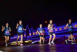 BIB: 422, 41692
                            <button type="button" onclick="openModal(17973156)" class="btn btn-primary btn-sm float-right btn-popup" data-toggle="modal" data-target=".modal-high-quality">
                        <i class="fas fa-shopping-cart"></i> Add to Cart
                    </button>
                                            <button type="button" onclick="isThisMe(17973156, true)" class="btn btn-success btn-sm float-right btn-popup btn-isme hidden" data-toggle="tooltip" data-placement="bottom" title="นี่คือรูปของคุณใช่ไหม คลิกที่นี่เพื่อเอาเข้าอัลบั้ม">
                        <i class="fas fa-plus"></i> Add to album
                    </button>
                    <button type="button" onclick="isThisMe(17973156, false)" class="btn btn-warning btn-sm float-right btn-popup btn-isnotme hidden">
                        <i class="fas fa-ban"></i> Remove from album
                    </button>