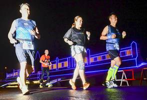 BIB: 425, 227
                            <button type="button" onclick="openModal(17998073)" class="btn btn-primary btn-sm float-right btn-popup" data-toggle="modal" data-target=".modal-high-quality">
                        <i class="fas fa-shopping-cart"></i> Add to Cart
                    </button>
                                            <button type="button" onclick="isThisMe(17998073, true)" class="btn btn-success btn-sm float-right btn-popup btn-isme hidden" data-toggle="tooltip" data-placement="bottom" title="นี่คือรูปของคุณใช่ไหม คลิกที่นี่เพื่อเอาเข้าอัลบั้ม">
                        <i class="fas fa-plus"></i> Add to album
                    </button>
                    <button type="button" onclick="isThisMe(17998073, false)" class="btn btn-warning btn-sm float-right btn-popup btn-isnotme hidden">
                        <i class="fas fa-ban"></i> Remove from album
                    </button>