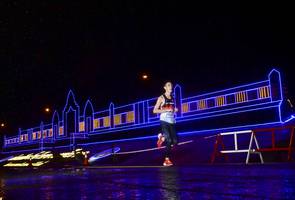 BIB: 
                            <button type="button" onclick="openModal(17884002)" class="btn btn-primary btn-sm float-right btn-popup" data-toggle="modal" data-target=".modal-high-quality">
                        <i class="fas fa-shopping-cart"></i> Add to Cart
                    </button>
                                            <button type="button" onclick="isThisMe(17884002, true)" class="btn btn-success btn-sm float-right btn-popup btn-isme hidden" data-toggle="tooltip" data-placement="bottom" title="นี่คือรูปของคุณใช่ไหม คลิกที่นี่เพื่อเอาเข้าอัลบั้ม">
                        <i class="fas fa-plus"></i> Add to album
                    </button>
                    <button type="button" onclick="isThisMe(17884002, false)" class="btn btn-warning btn-sm float-right btn-popup btn-isnotme hidden">
                        <i class="fas fa-ban"></i> Remove from album
                    </button>