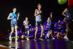 BIB: 424, 4230, 63401
                            <button type="button" onclick="openModal(17934076)" class="btn btn-primary btn-sm float-right btn-popup" data-toggle="modal" data-target=".modal-high-quality">
                        <i class="fas fa-shopping-cart"></i> Add to Cart
                    </button>
                                            <button type="button" onclick="isThisMe(17934076, true)" class="btn btn-success btn-sm float-right btn-popup btn-isme hidden" data-toggle="tooltip" data-placement="bottom" title="นี่คือรูปของคุณใช่ไหม คลิกที่นี่เพื่อเอาเข้าอัลบั้ม">
                        <i class="fas fa-plus"></i> Add to album
                    </button>
                    <button type="button" onclick="isThisMe(17934076, false)" class="btn btn-warning btn-sm float-right btn-popup btn-isnotme hidden">
                        <i class="fas fa-ban"></i> Remove from album
                    </button>