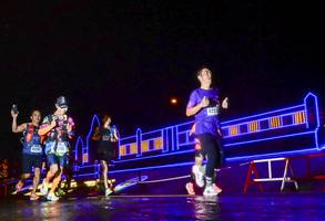 BIB: 4222, 4324, 240
                            <button type="button" onclick="openModal(17930889)" class="btn btn-primary btn-sm float-right btn-popup" data-toggle="modal" data-target=".modal-high-quality">
                        <i class="fas fa-shopping-cart"></i> Add to Cart
                    </button>
                                            <button type="button" onclick="isThisMe(17930889, true)" class="btn btn-success btn-sm float-right btn-popup btn-isme hidden" data-toggle="tooltip" data-placement="bottom" title="นี่คือรูปของคุณใช่ไหม คลิกที่นี่เพื่อเอาเข้าอัลบั้ม">
                        <i class="fas fa-plus"></i> Add to album
                    </button>
                    <button type="button" onclick="isThisMe(17930889, false)" class="btn btn-warning btn-sm float-right btn-popup btn-isnotme hidden">
                        <i class="fas fa-ban"></i> Remove from album
                    </button>