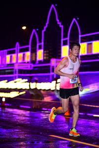 BIB: 41501
                            <button type="button" onclick="openModal(16551175)" class="btn btn-primary btn-sm float-right btn-popup" data-toggle="modal" data-target=".modal-high-quality">
                        <i class="fas fa-shopping-cart"></i> Add to Cart
                    </button>
                                            <button type="button" onclick="isThisMe(16551175, true)" class="btn btn-success btn-sm float-right btn-popup btn-isme hidden" data-toggle="tooltip" data-placement="bottom" title="นี่คือรูปของคุณใช่ไหม คลิกที่นี่เพื่อเอาเข้าอัลบั้ม">
                        <i class="fas fa-plus"></i> Add to album
                    </button>
                    <button type="button" onclick="isThisMe(16551175, false)" class="btn btn-warning btn-sm float-right btn-popup btn-isnotme hidden">
                        <i class="fas fa-ban"></i> Remove from album
                    </button>