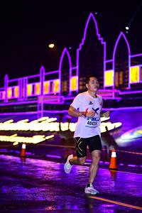 BIB: 4042
                            <button type="button" onclick="openModal(16604840)" class="btn btn-primary btn-sm float-right btn-popup" data-toggle="modal" data-target=".modal-high-quality">
                        <i class="fas fa-shopping-cart"></i> Add to Cart
                    </button>
                                            <button type="button" onclick="isThisMe(16604840, true)" class="btn btn-success btn-sm float-right btn-popup btn-isme hidden" data-toggle="tooltip" data-placement="bottom" title="นี่คือรูปของคุณใช่ไหม คลิกที่นี่เพื่อเอาเข้าอัลบั้ม">
                        <i class="fas fa-plus"></i> Add to album
                    </button>
                    <button type="button" onclick="isThisMe(16604840, false)" class="btn btn-warning btn-sm float-right btn-popup btn-isnotme hidden">
                        <i class="fas fa-ban"></i> Remove from album
                    </button>